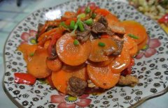 胡蘿卜炒肉的做法有哪些？